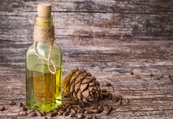 Sibīrijas priežu eļļa. Ciedra spēks cīņā par skaistiem matiem