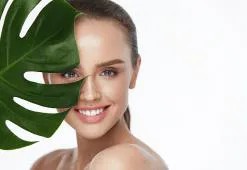 Labākais ādas kopšanas režīms, kas jāievēro 20 gadu vecumā